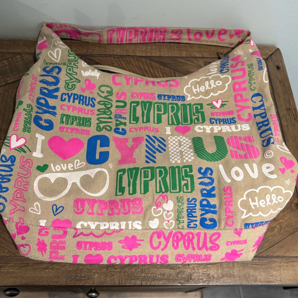 Tropicana Beach Bag/Tote. Cities, Multicolor.